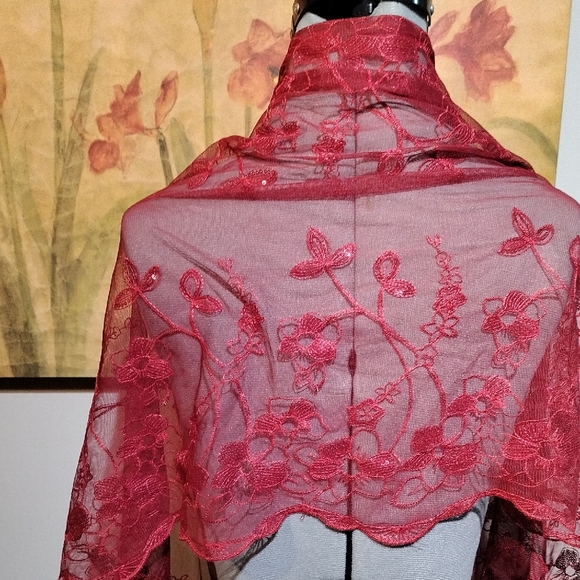 Red Lace Shawl with Fringe - Picture 6 of 6